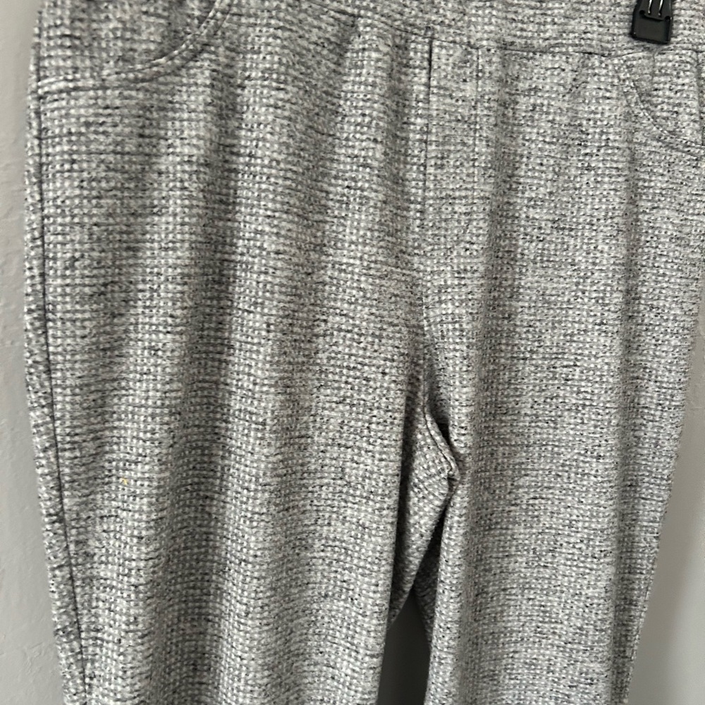 209‎ WST 38 New York Marl Textured Knit Pants - Picture 3 of 4